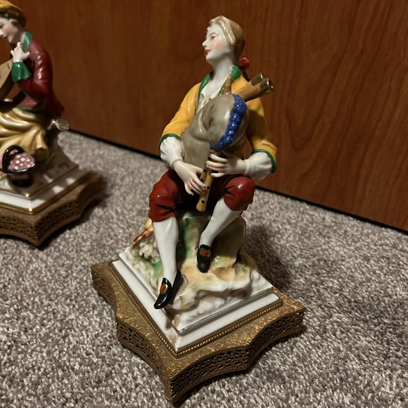 Music boxes - Picture 2 of 8